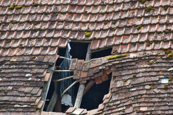 Damage due to falling debris